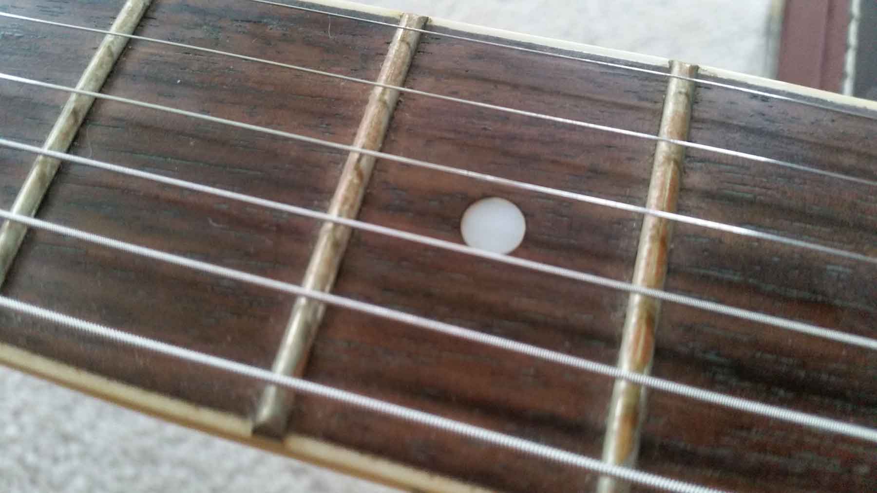 How to Polish Guitar Frets 