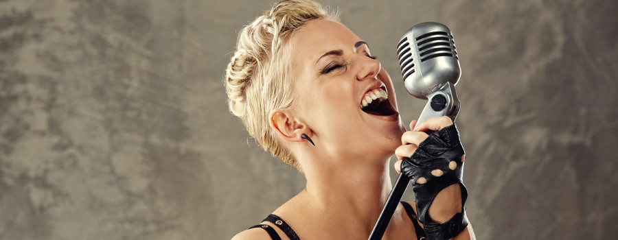Microphone Techniques: Get Vocal Lessons
